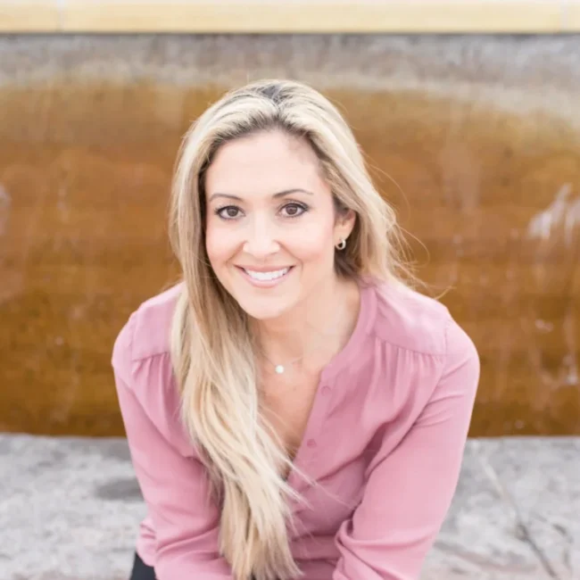 Licensed therapist at Pathways Counseling Services in Scottsdale AZ
